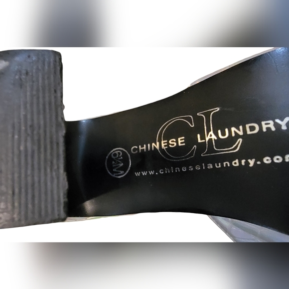 Chinese Laundry Slingback Sandals - Picture 2 of 4